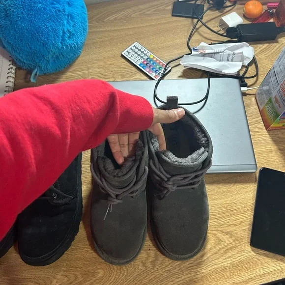 black and grey ugg boots